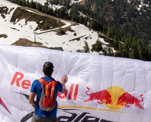 Red Bull X-Alps 2019 Prolog: Let the paragliding action begin