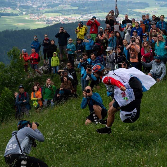 Red Bull X-Alps 2019 Salzburg Gaisberg Antoine Girards start ist gut dokumentiert